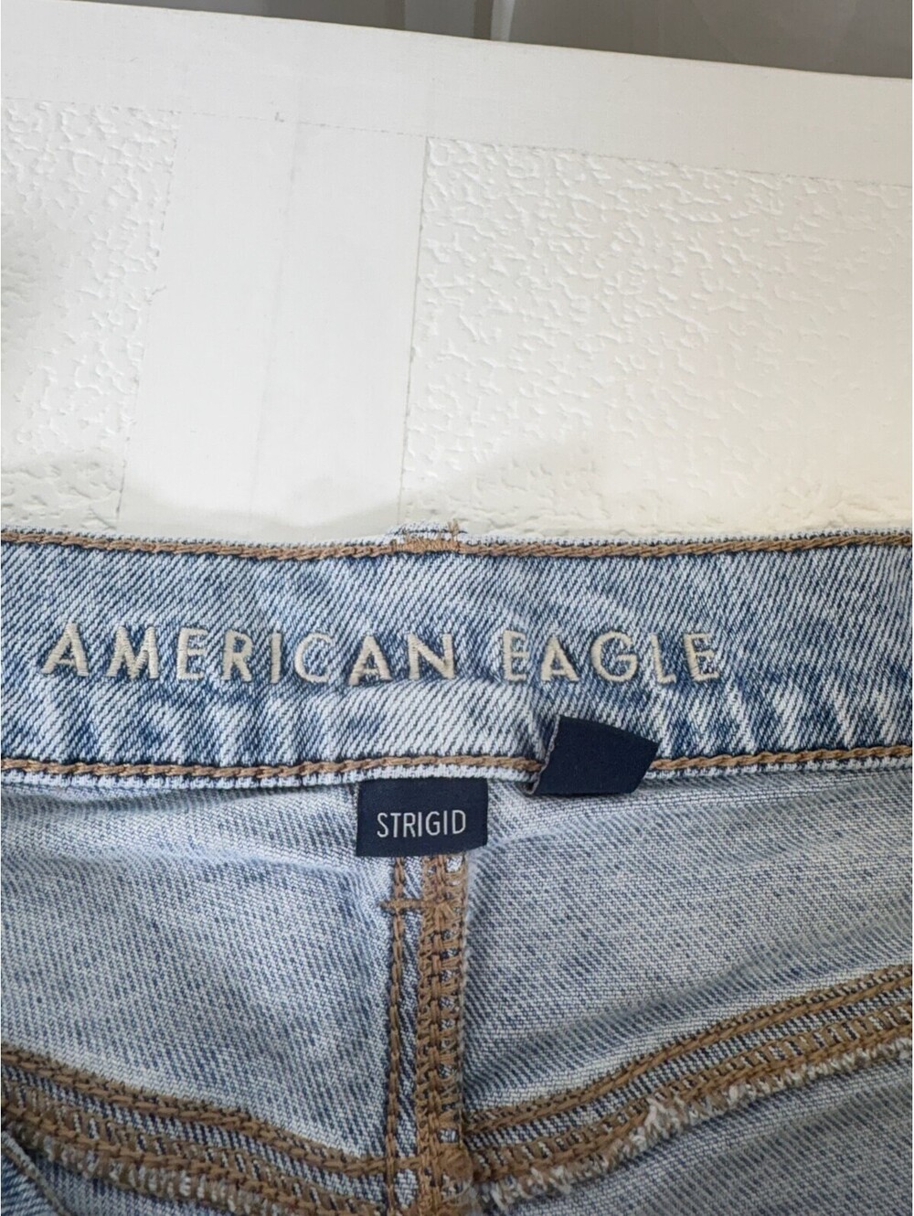 American Eagle Light Blue Distressed High-Rise Straight Leg Jeans Size 0 253D - Picture 3 of 10